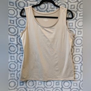 Dana Buchman shell. Size small.